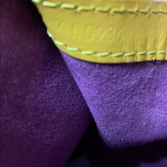 Louis Vuitton Epi yellow backpack - Picture 12 of 13